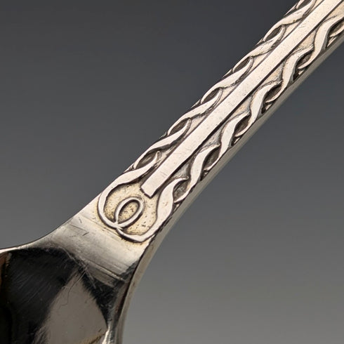 1916 年英國古董鍍銀湯匙一對